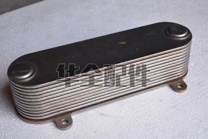 Weichai Engine Oil Generator Spare Part — 内置机油冷却器